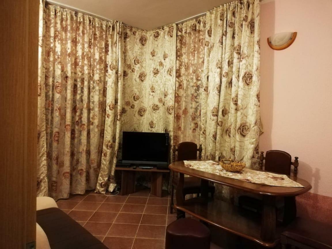 Apartments Svetlana Utjeha-Bušat Eksteriør billede